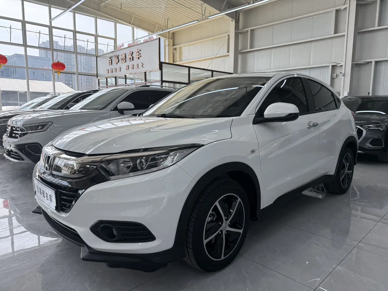 Honda Vezel (Binzhi)  из Китая