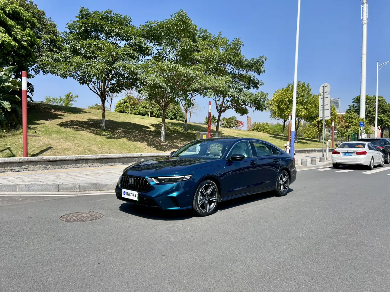 Honda Inspire (PHEV) (Yingshipai PHEV)  из Китая