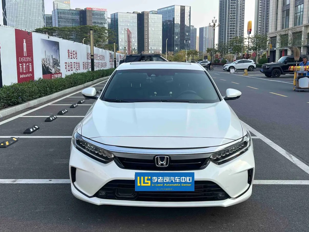 Honda Inspire (Yingshipai)  из Китая