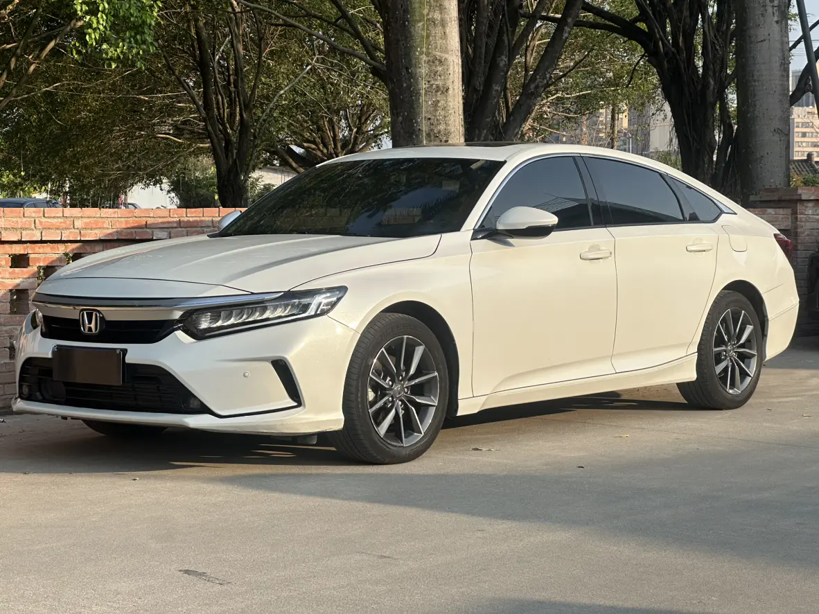 Honda Inspire (Yingshipai)  из Китая
