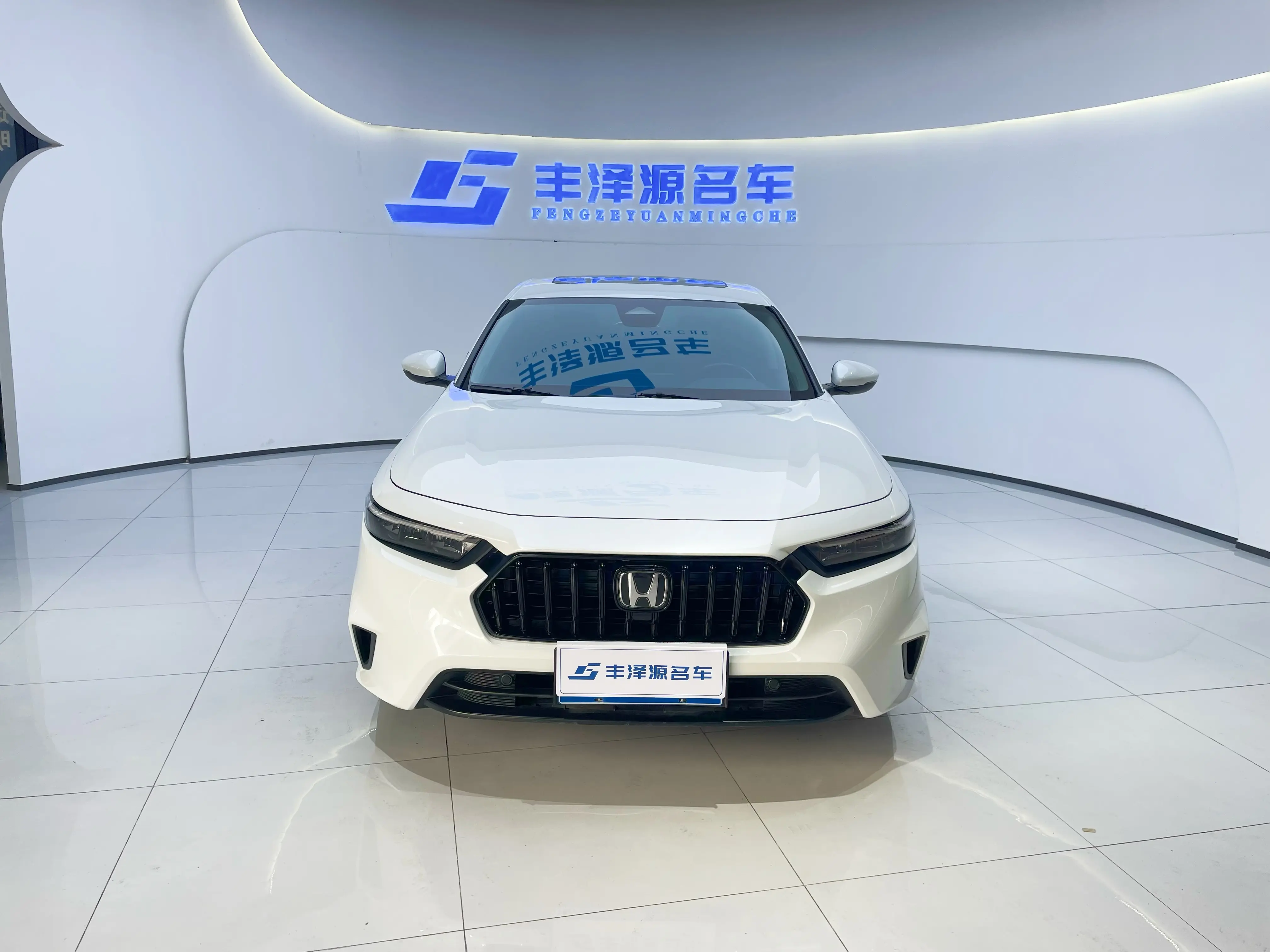Honda Inspire (Yingshipai)  из Китая