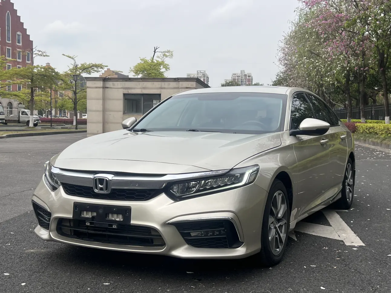 Honda Inspire (Yingshipai)  из Китая