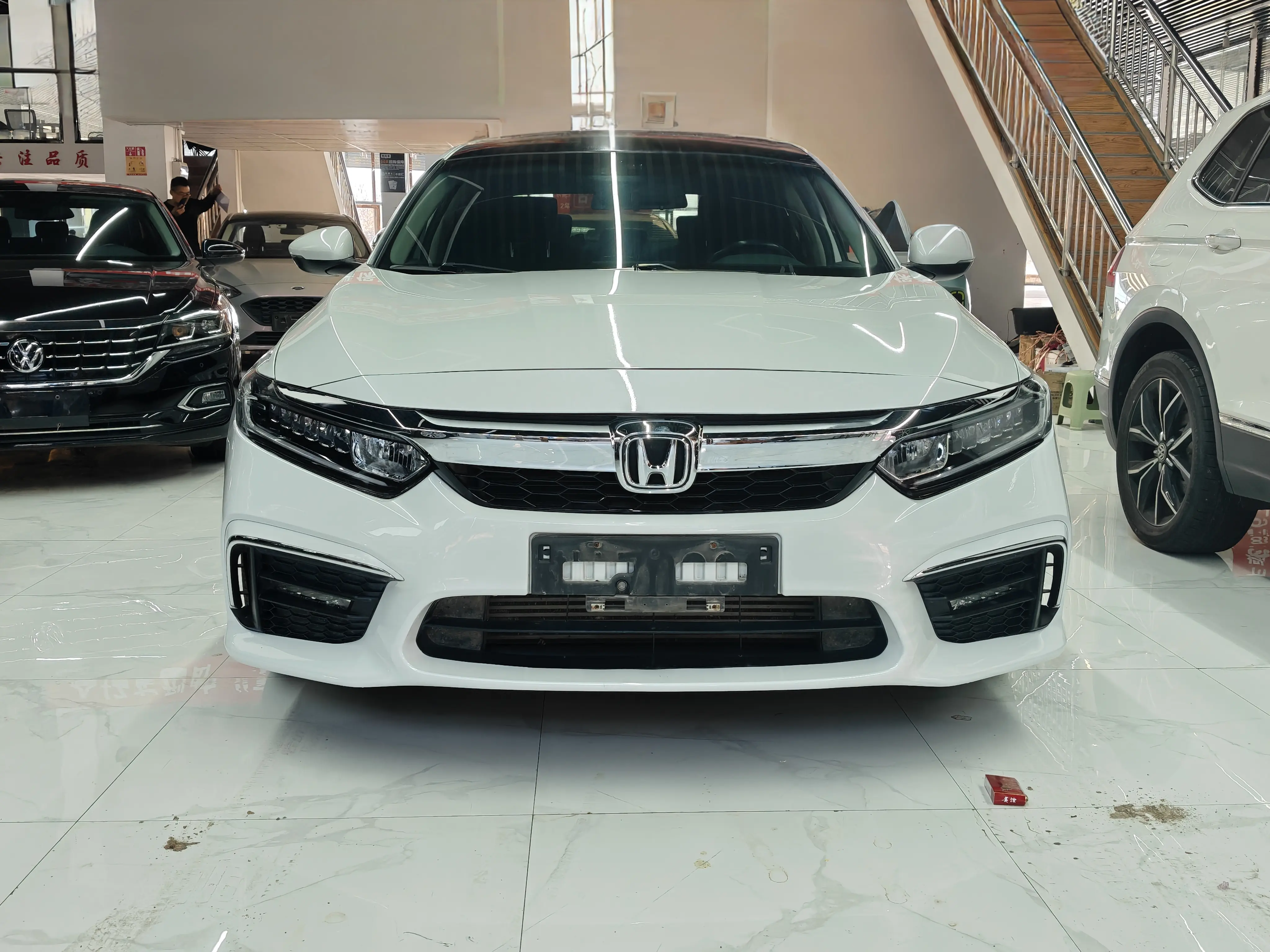 Honda Inspire (Yingshipai)  из Китая