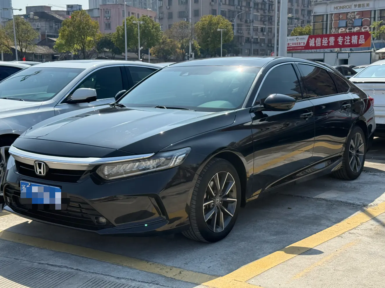 Honda Inspire (Yingshipai)  из Китая