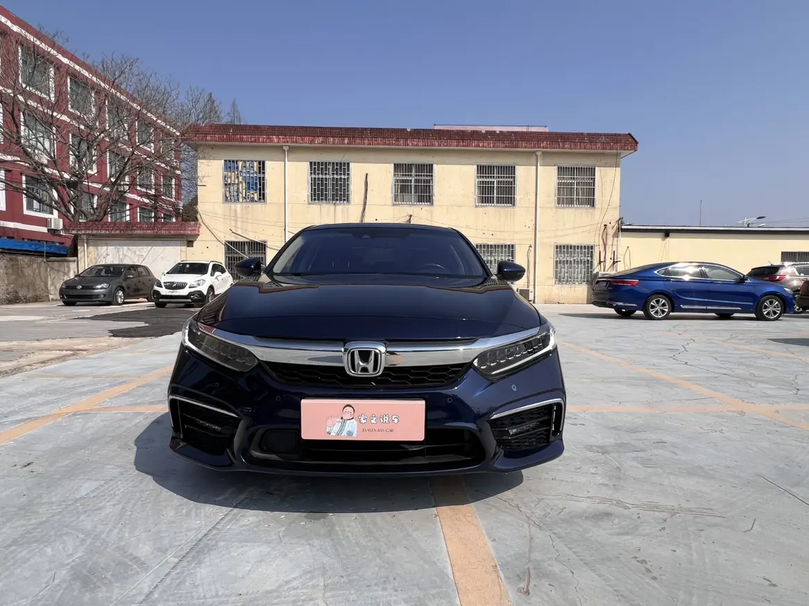 Honda Inspire (Yingshipai)  из Китая