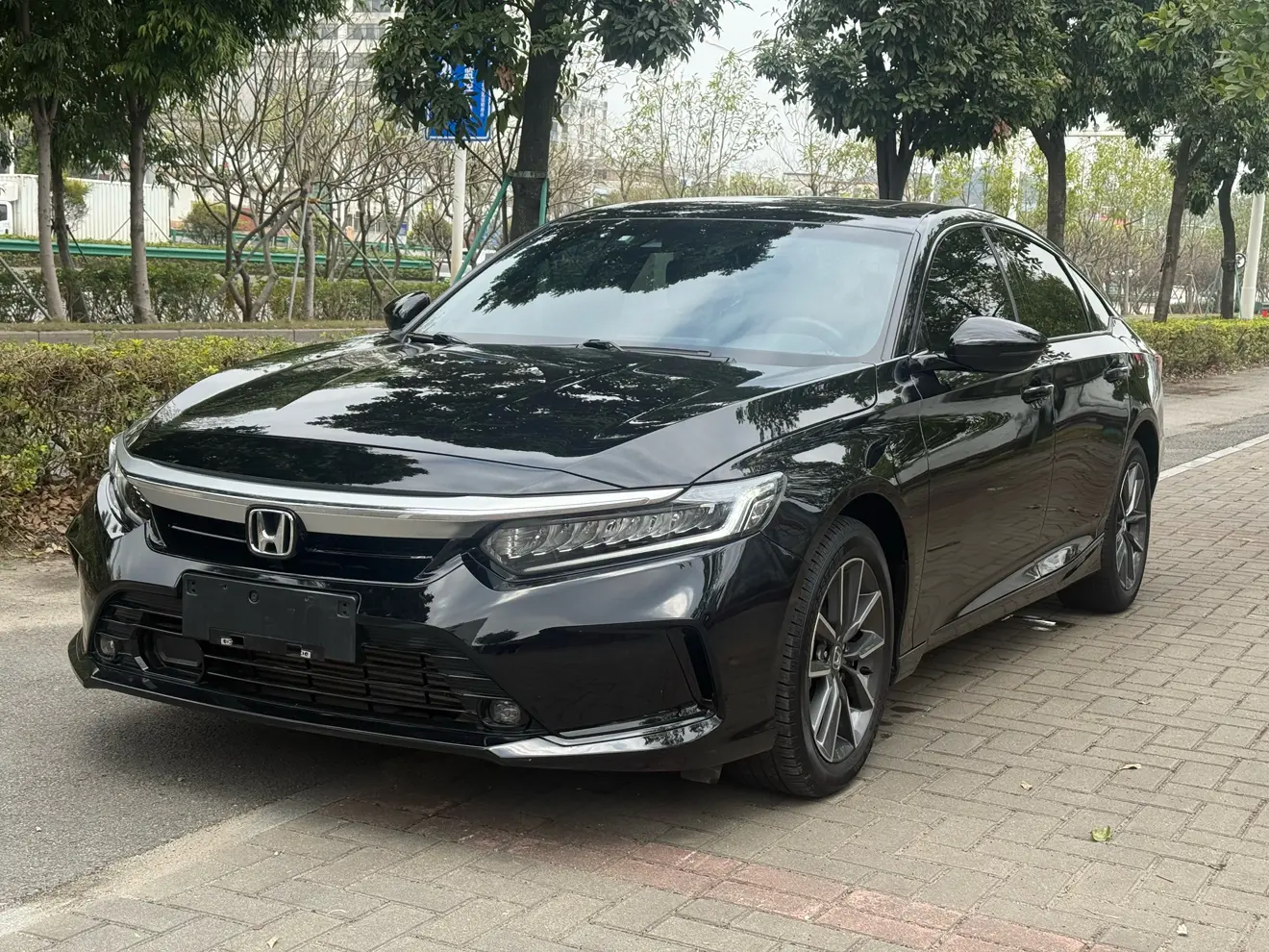 Honda Inspire (Yingshipai)  из Китая