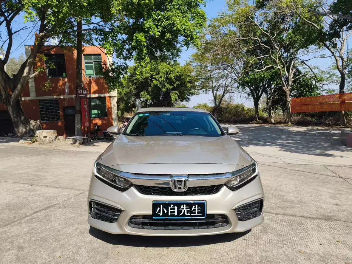 Honda Inspire (Yingshipai)  из Китая