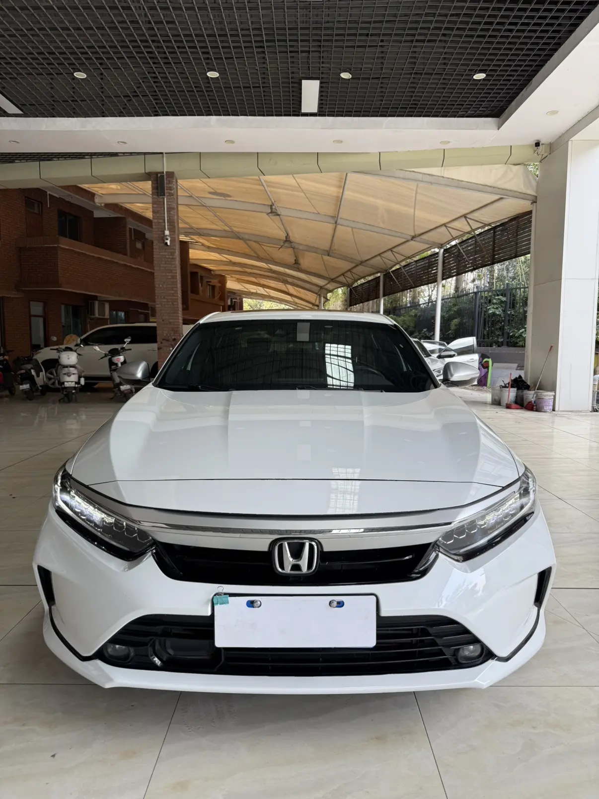 Honda Inspire (Yingshipai)  из Китая