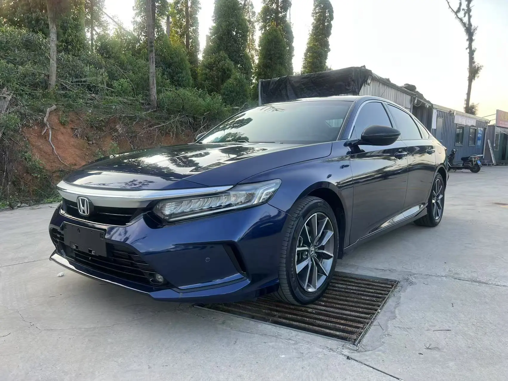 Honda Inspire (Yingshipai)  из Китая