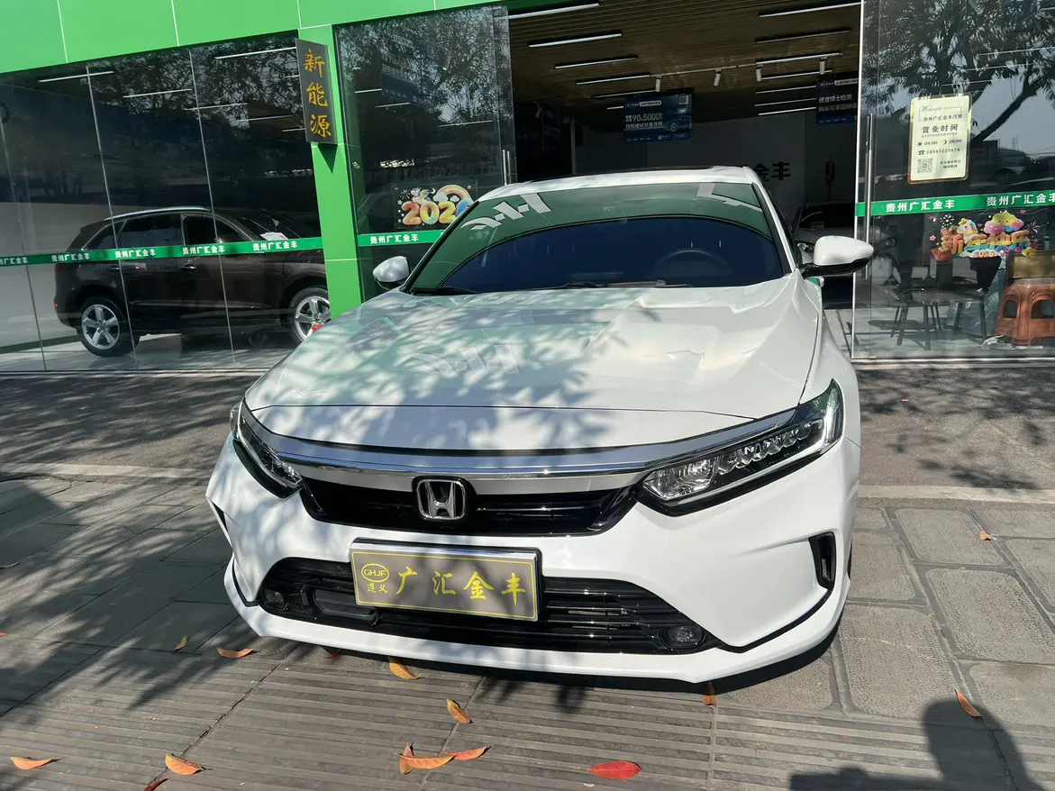 Honda Inspire (Yingshipai)  из Китая