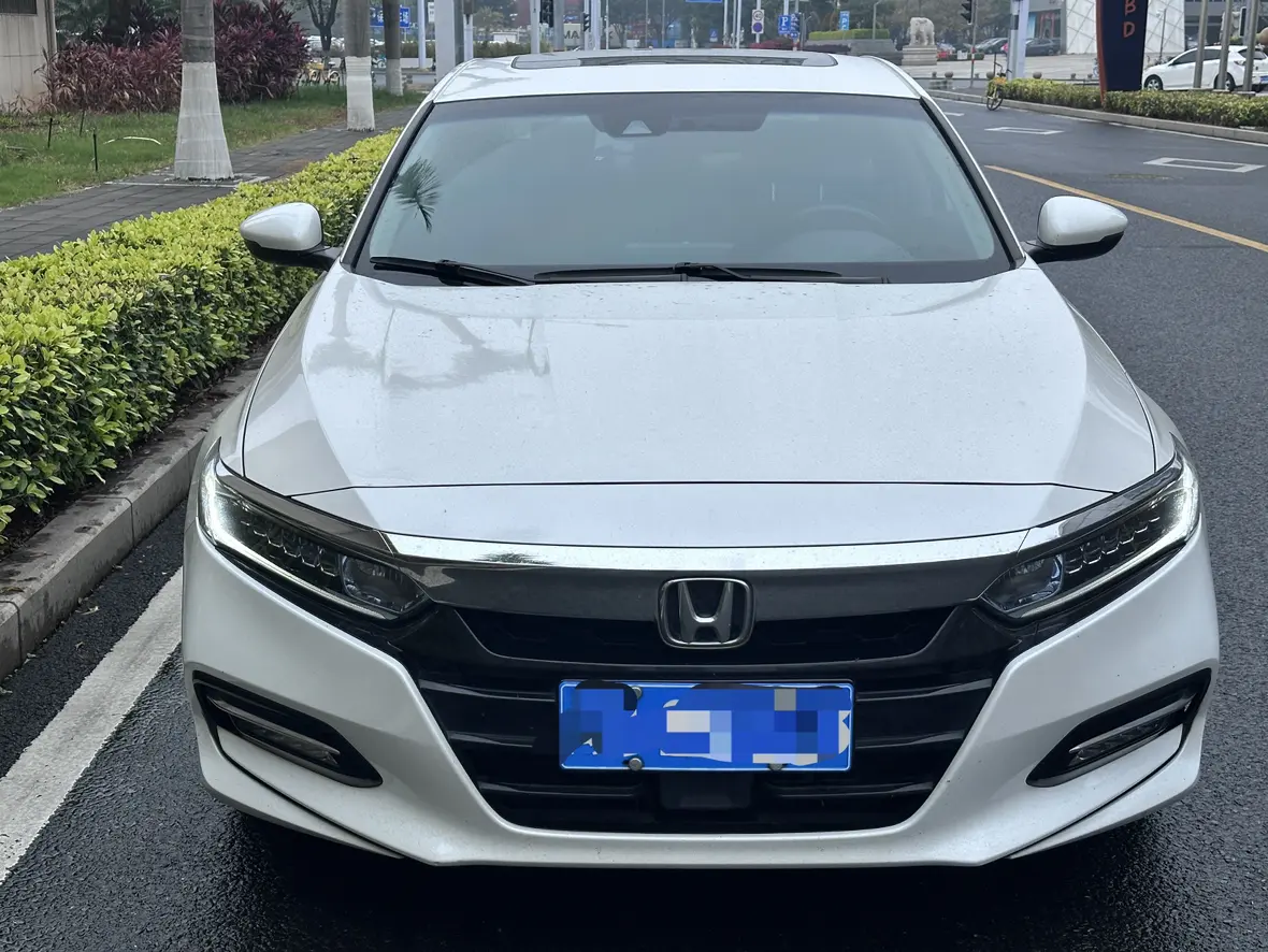Honda Accord  из Китая
