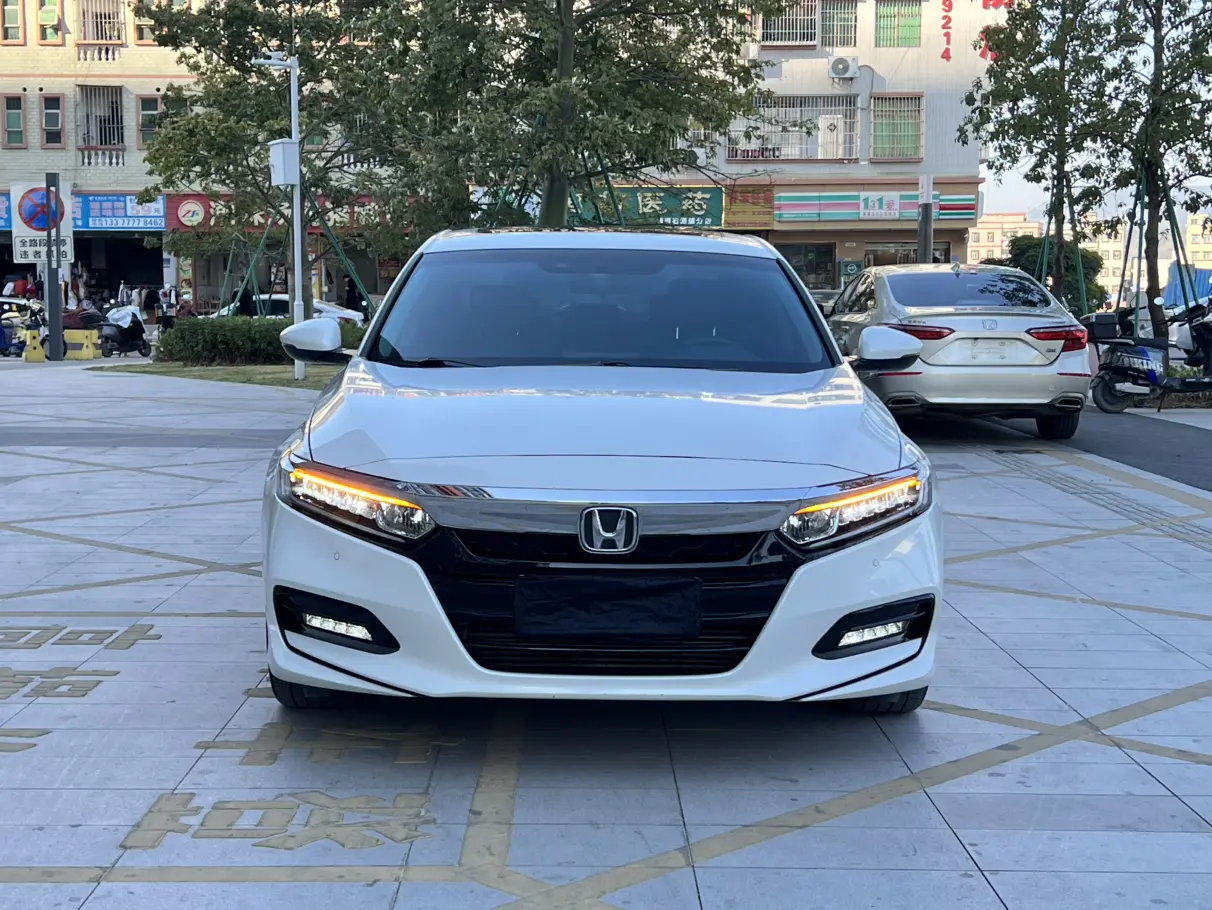 Honda Accord  из Китая