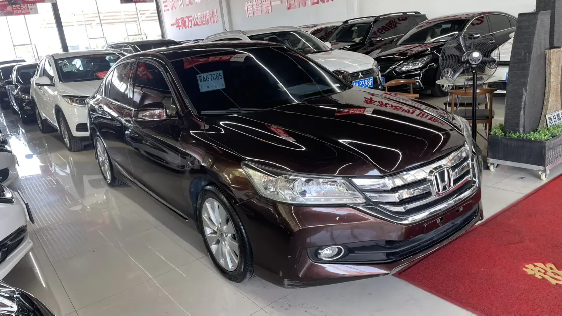 Honda Accord  из Китая