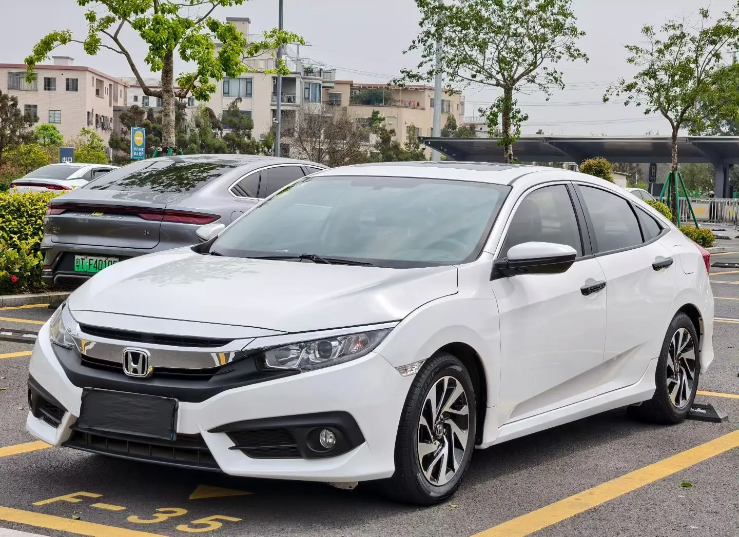 Honda Civic  из Китая