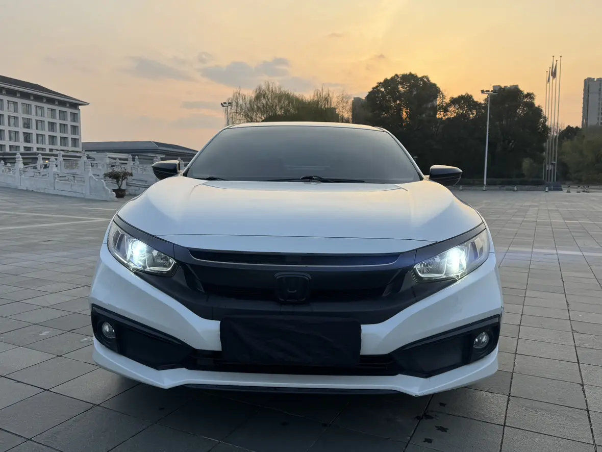 Honda Civic  из Китая