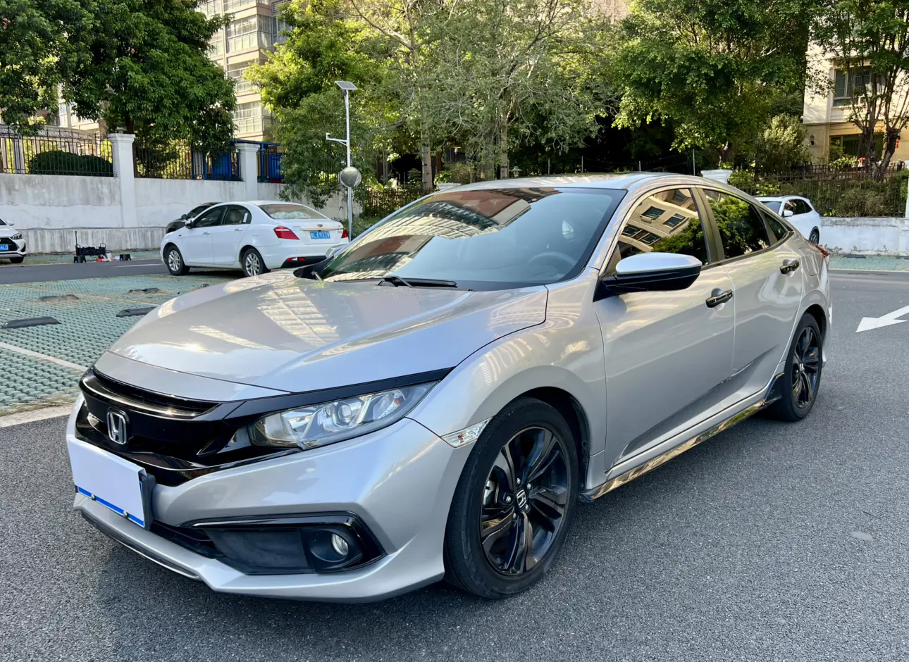 Honda Civic  из Китая
