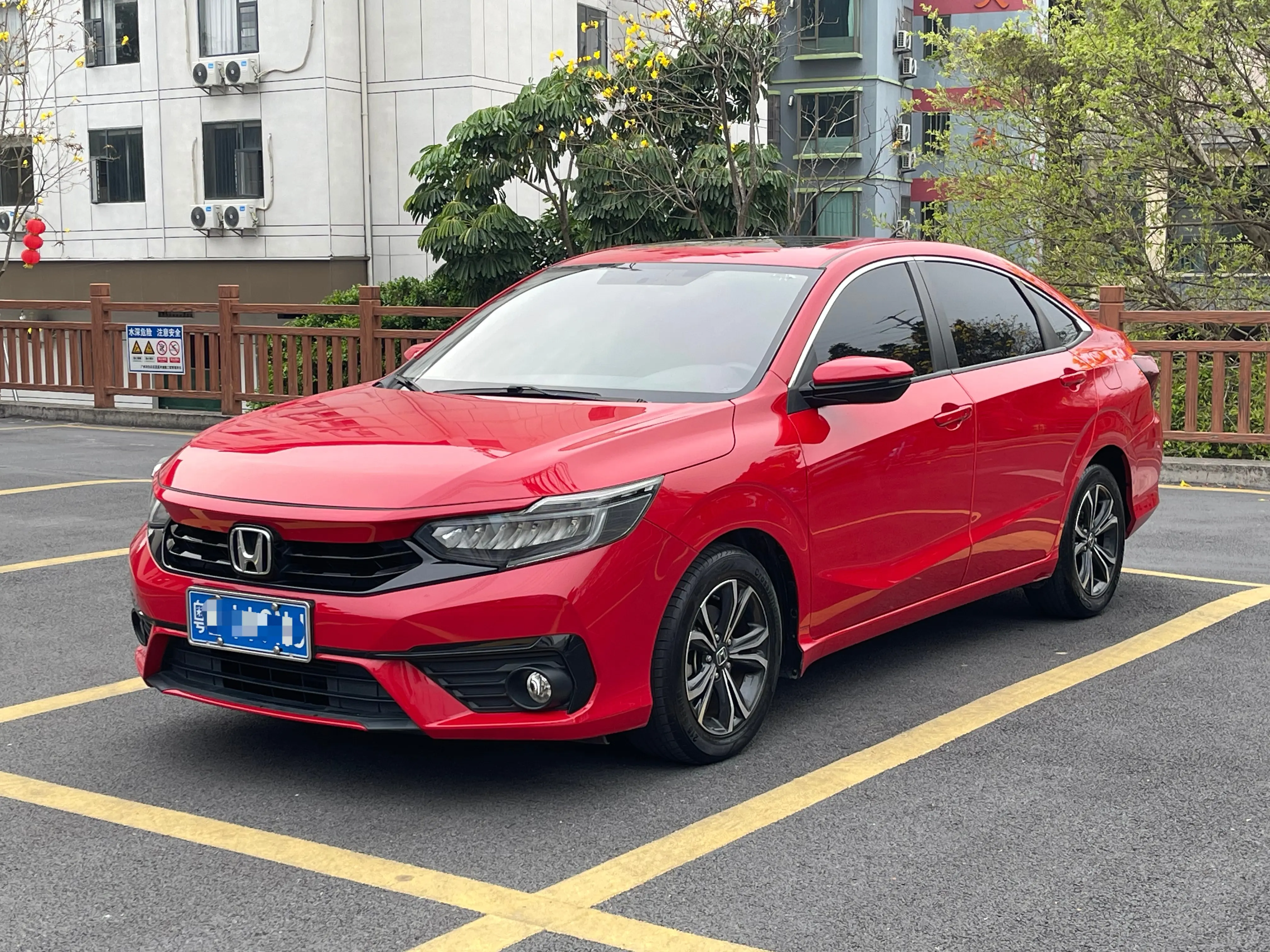 Honda Enjoy domain  из Китая