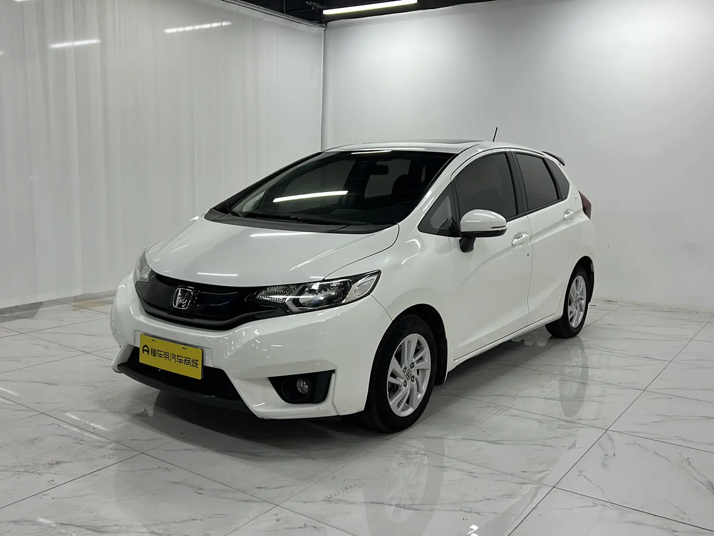 Honda Fit  из Китая