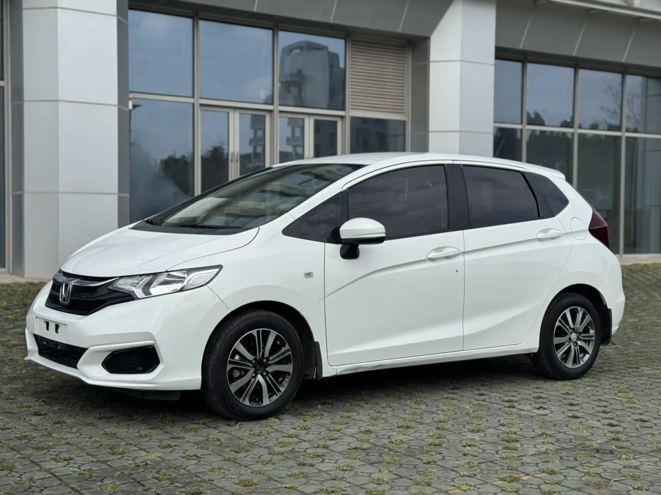 Honda Fit  из Китая