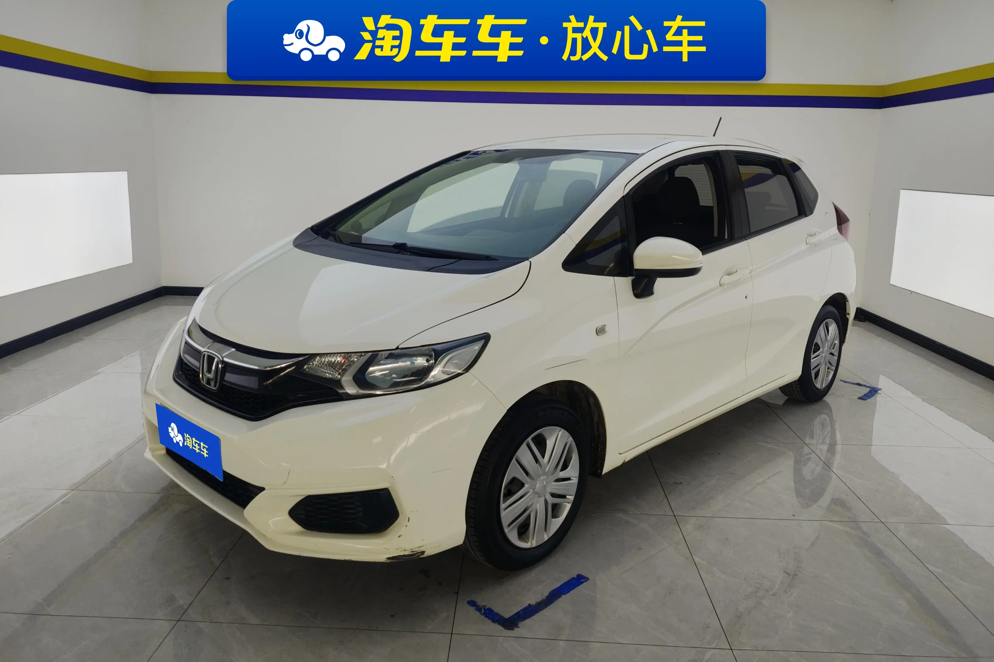 Honda Fit  из Китая