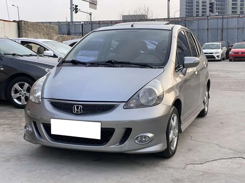 Honda Fit  из Китая
