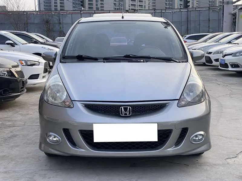 Honda Fit  из Китая