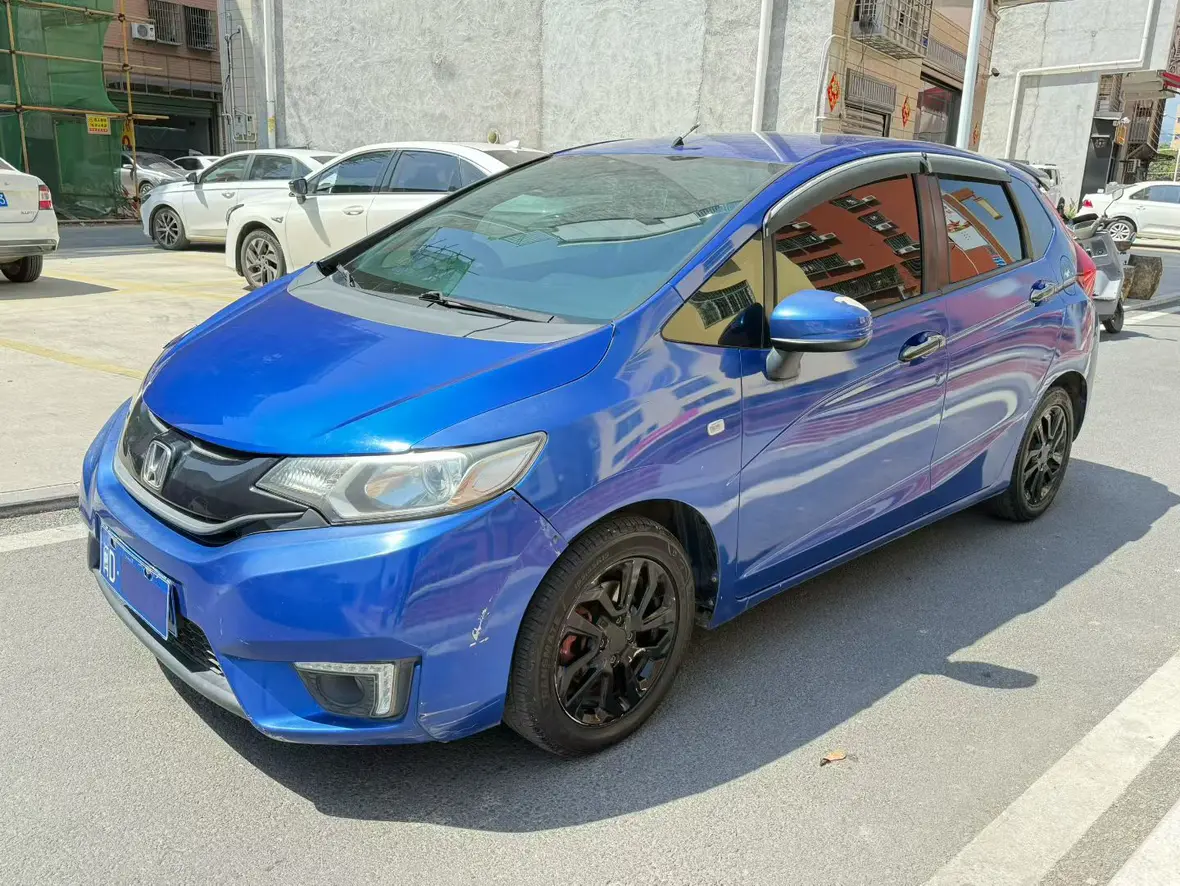 Honda Fit  из Китая