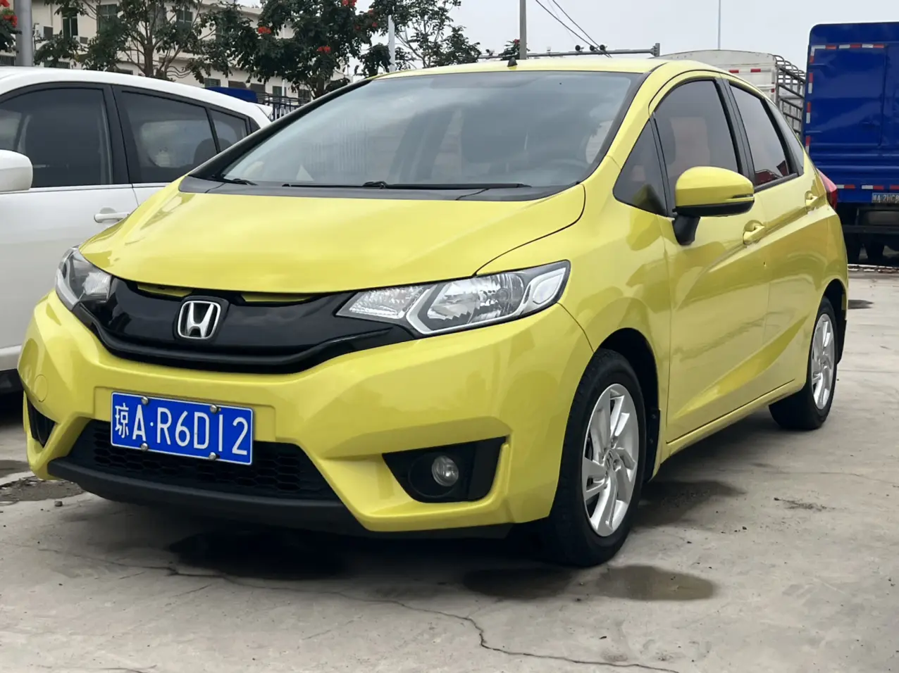 Honda Fit  из Китая