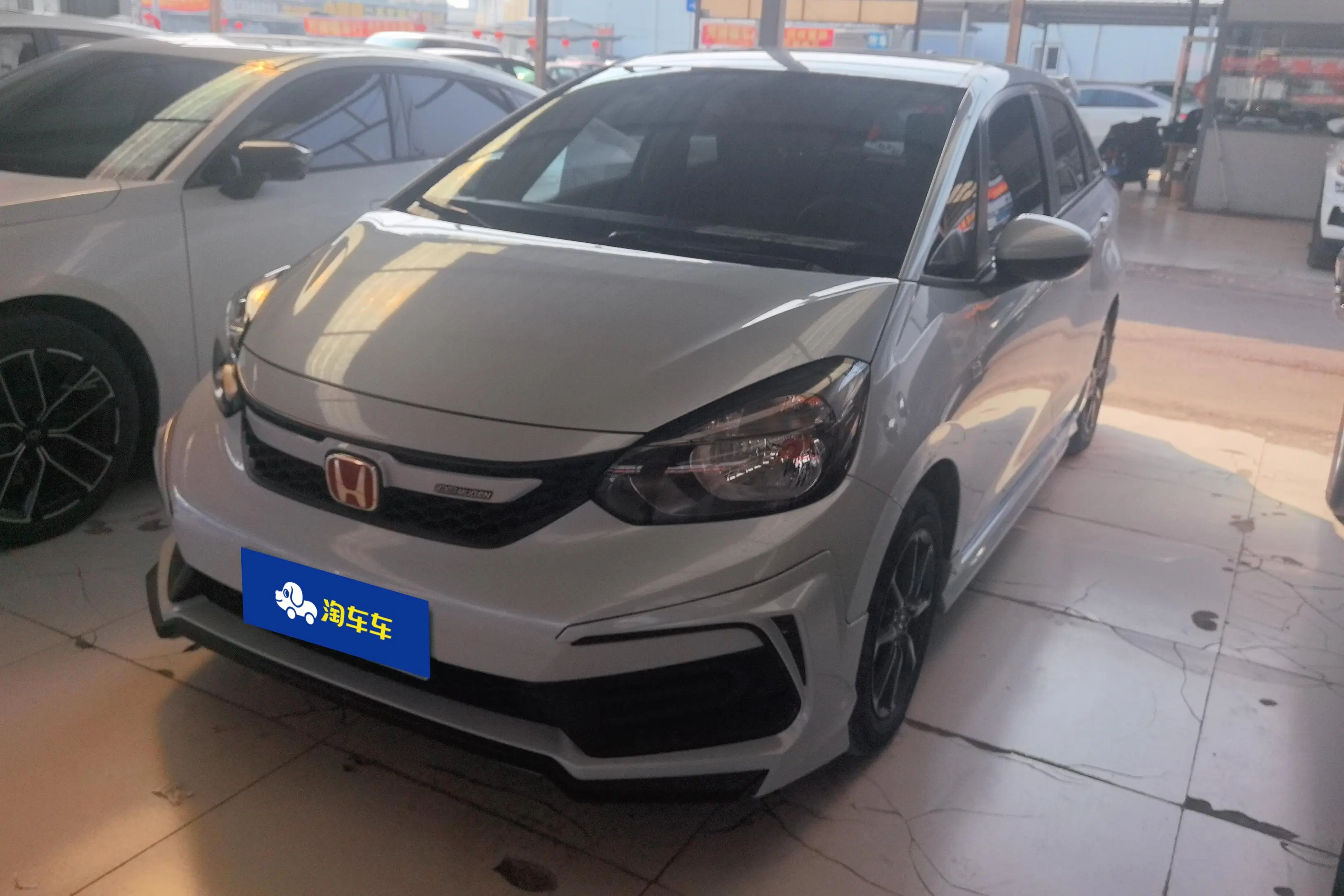 Honda Fit  из Китая