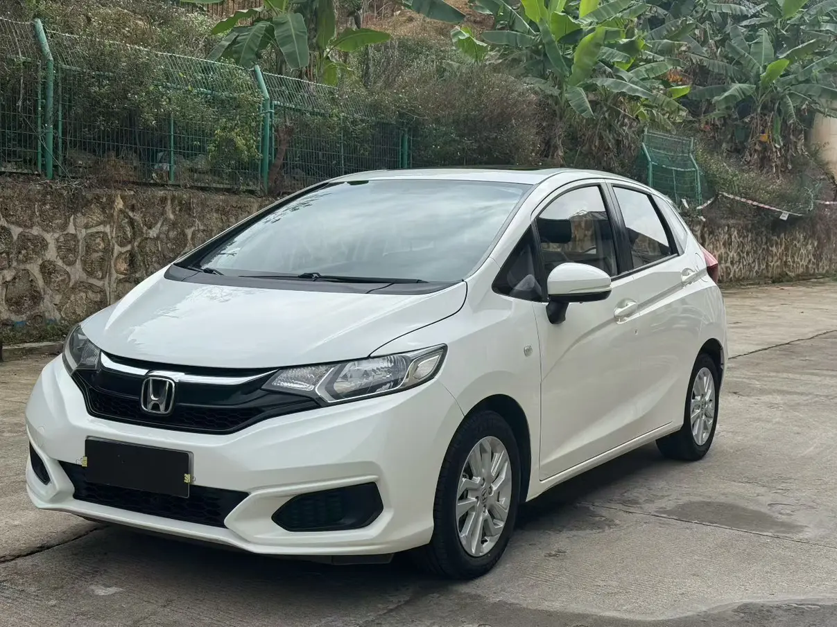 Honda Fit  из Китая