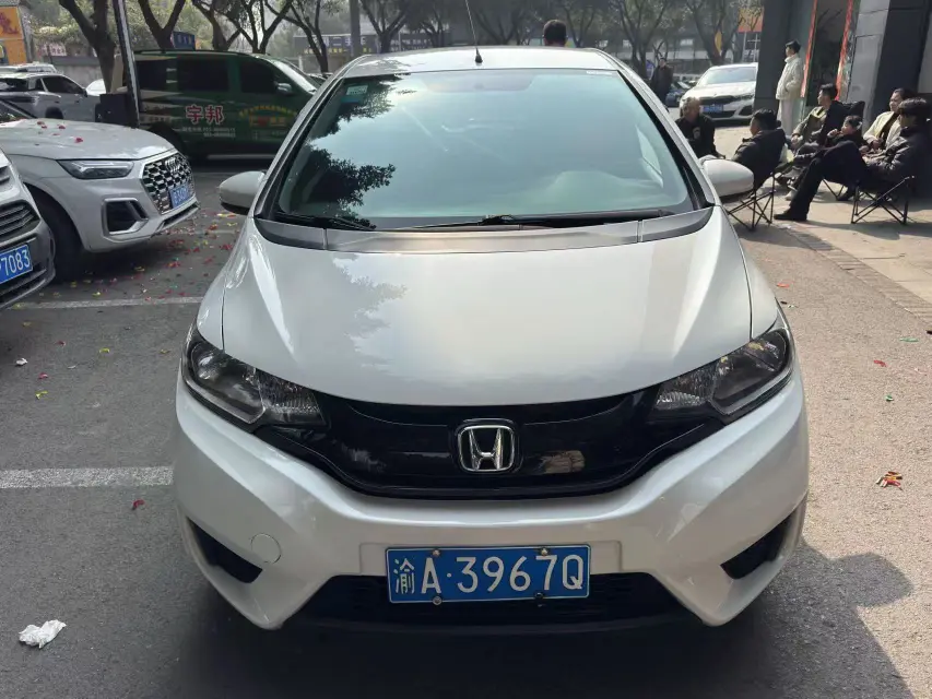 Honda Fit  из Китая