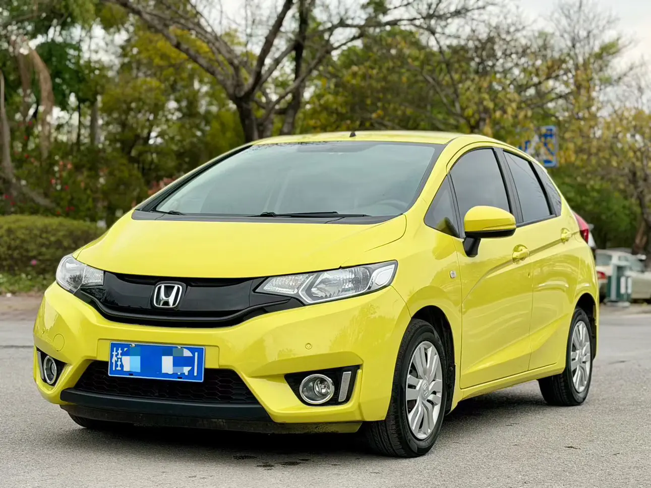 Honda Fit  из Китая