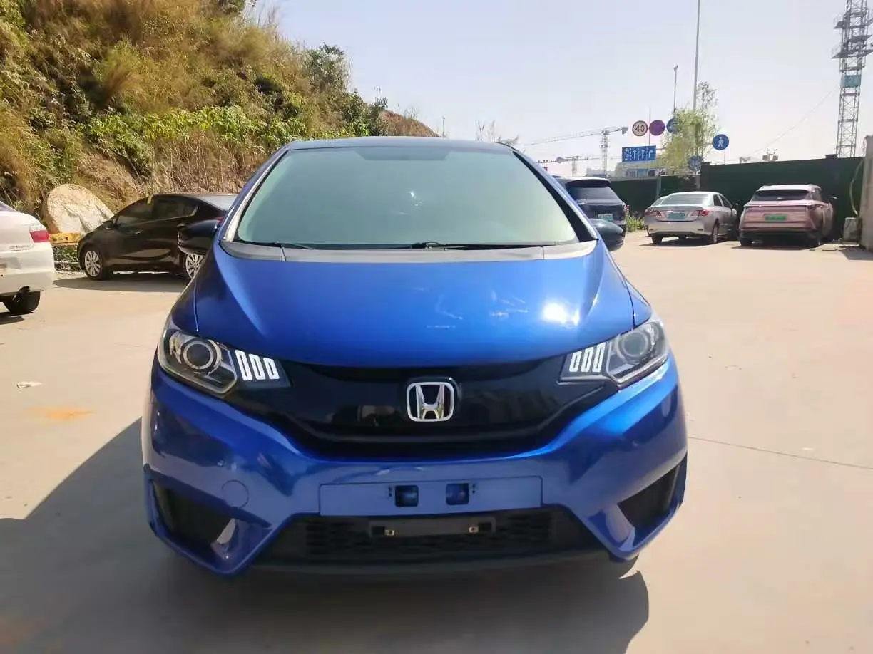 Honda Fit  из Китая