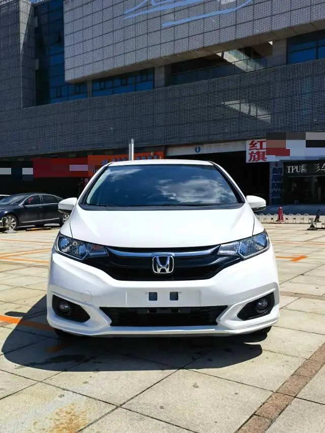 Honda Fit  из Китая