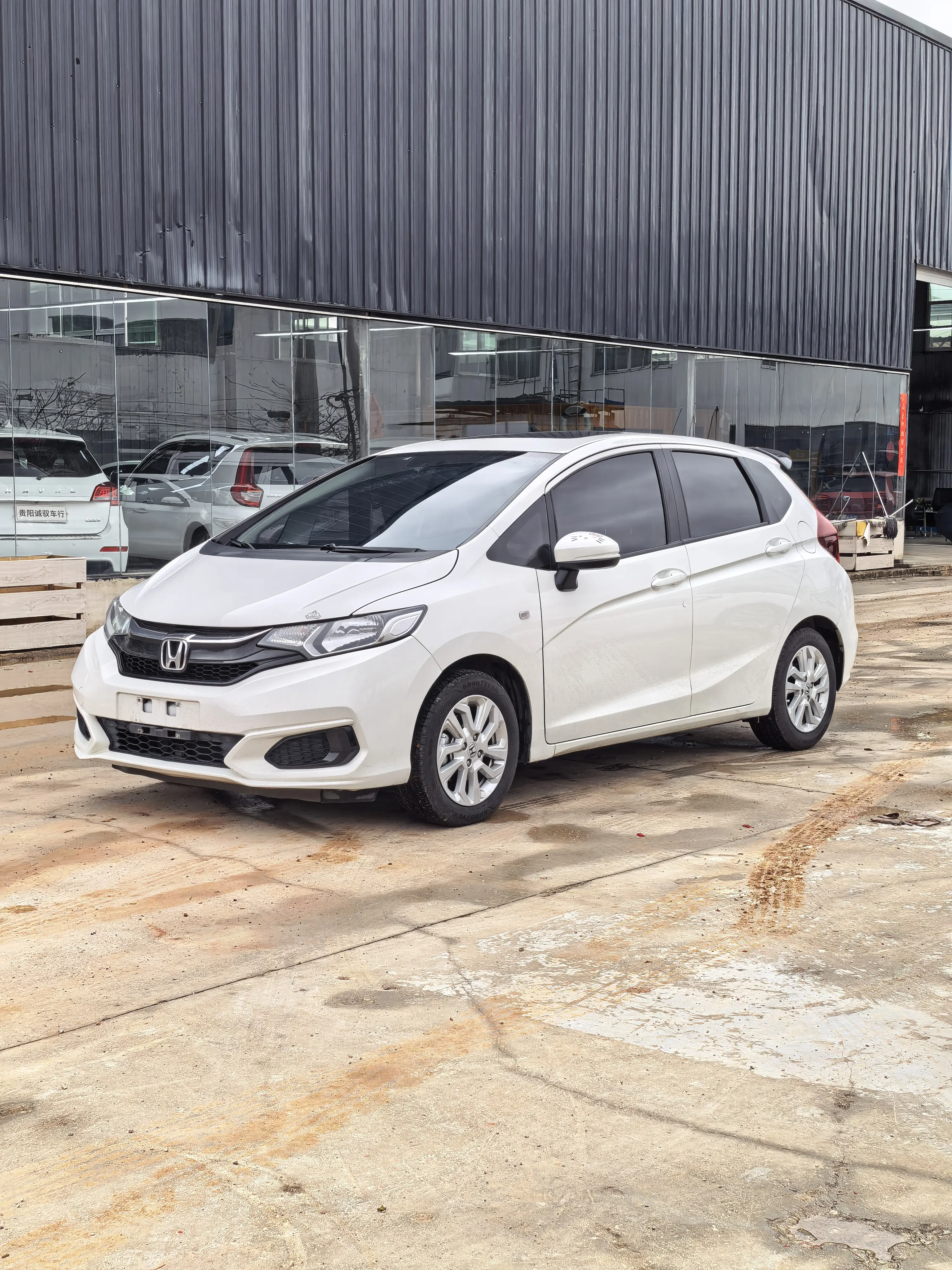 Honda Fit  из Китая