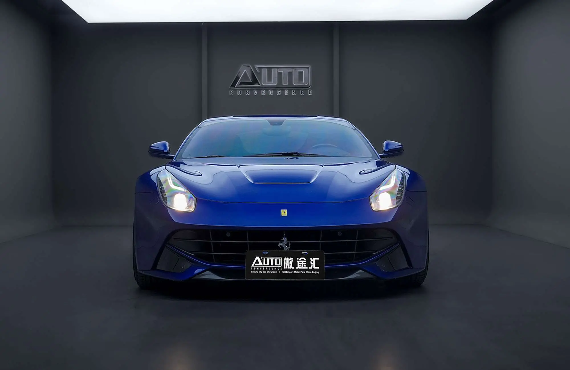 Ferrari F12berlinetta  из Китая