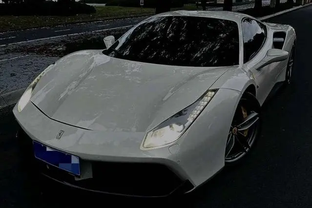 Ferrari 488  из Китая