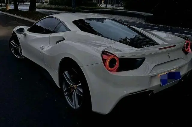 Ferrari 488  из Китая