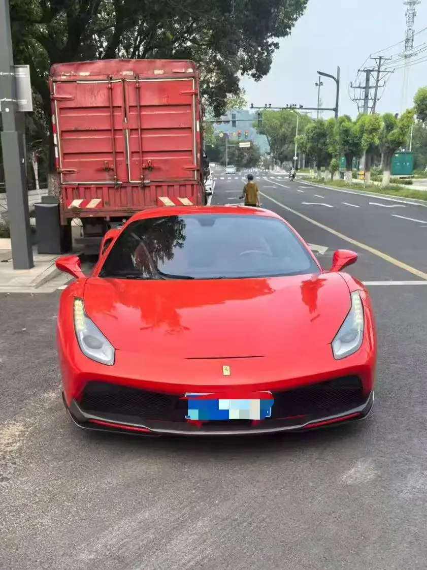 Ferrari 488  из Китая