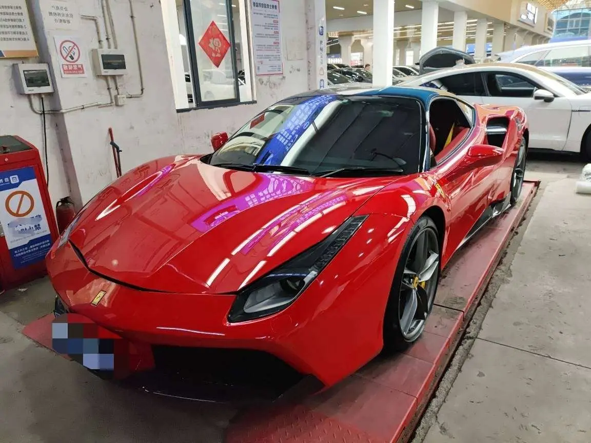 Ferrari 488  из Китая