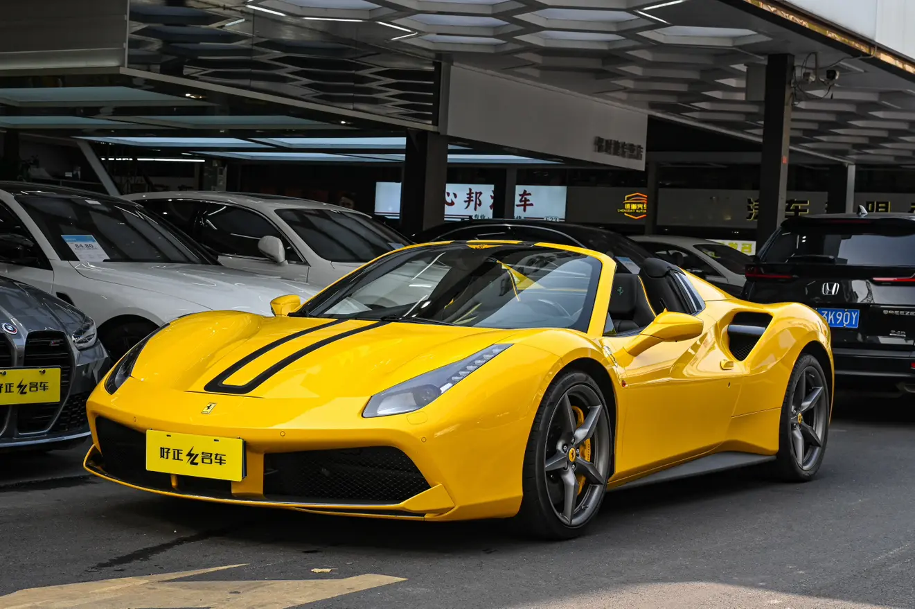 Ferrari 488  из Китая