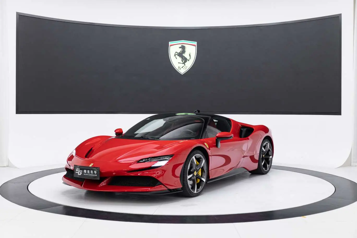 Ferrari SF90  из Китая
