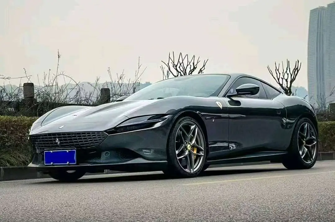 Ferrari Roma  из Китая