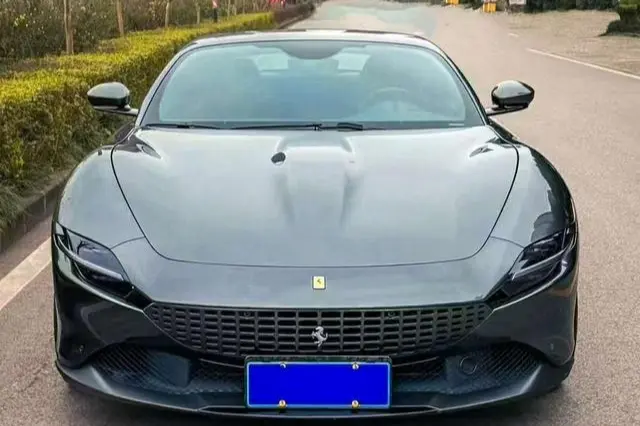 Ferrari Roma  из Китая