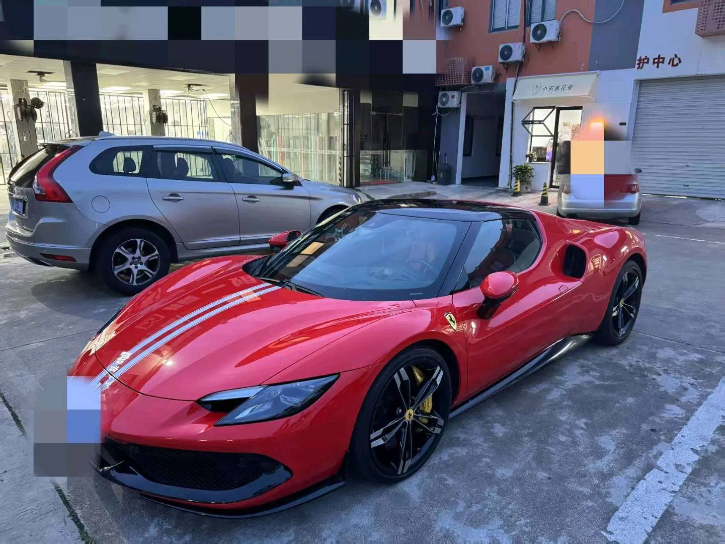 Ferrari 296  из Китая