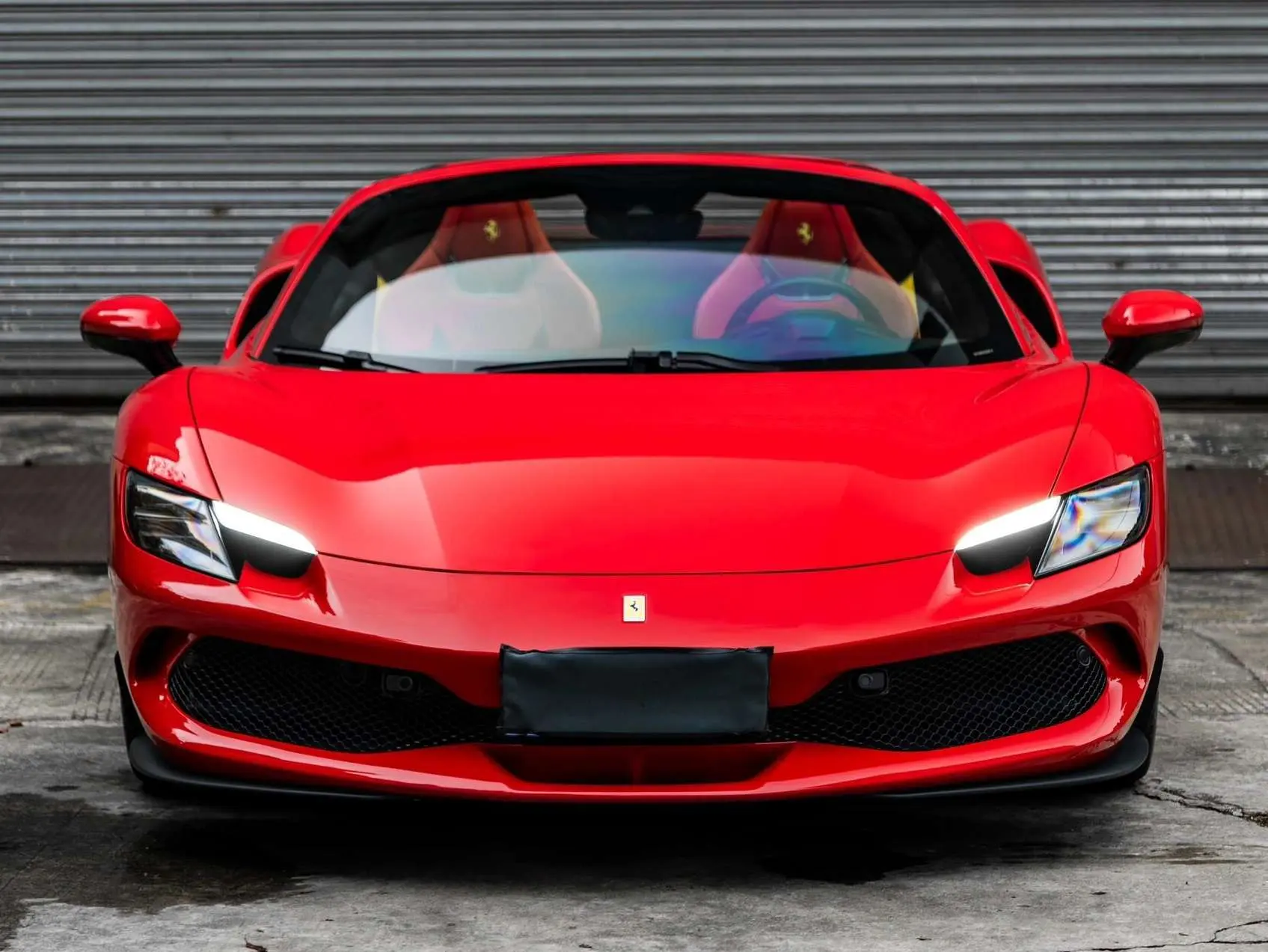 Ferrari 296  из Китая