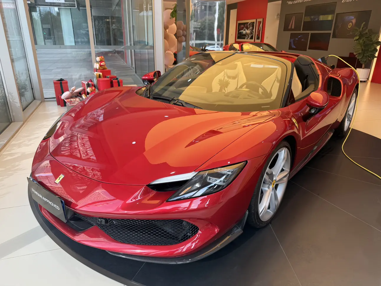 Ferrari 296  из Китая