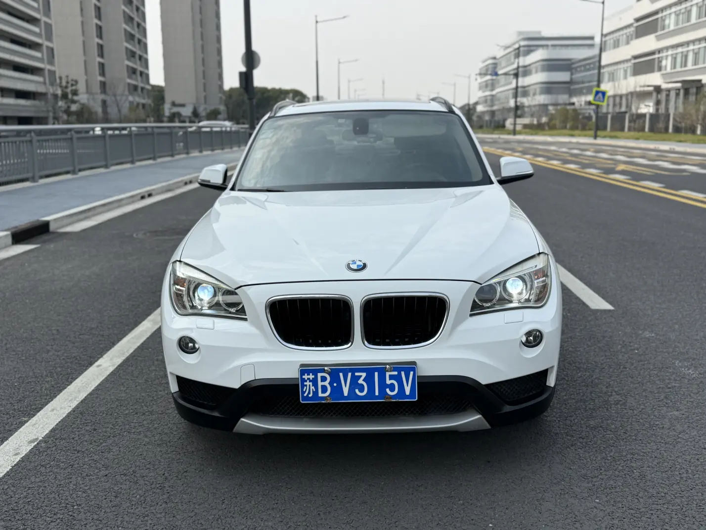 BMW X1  из Китая