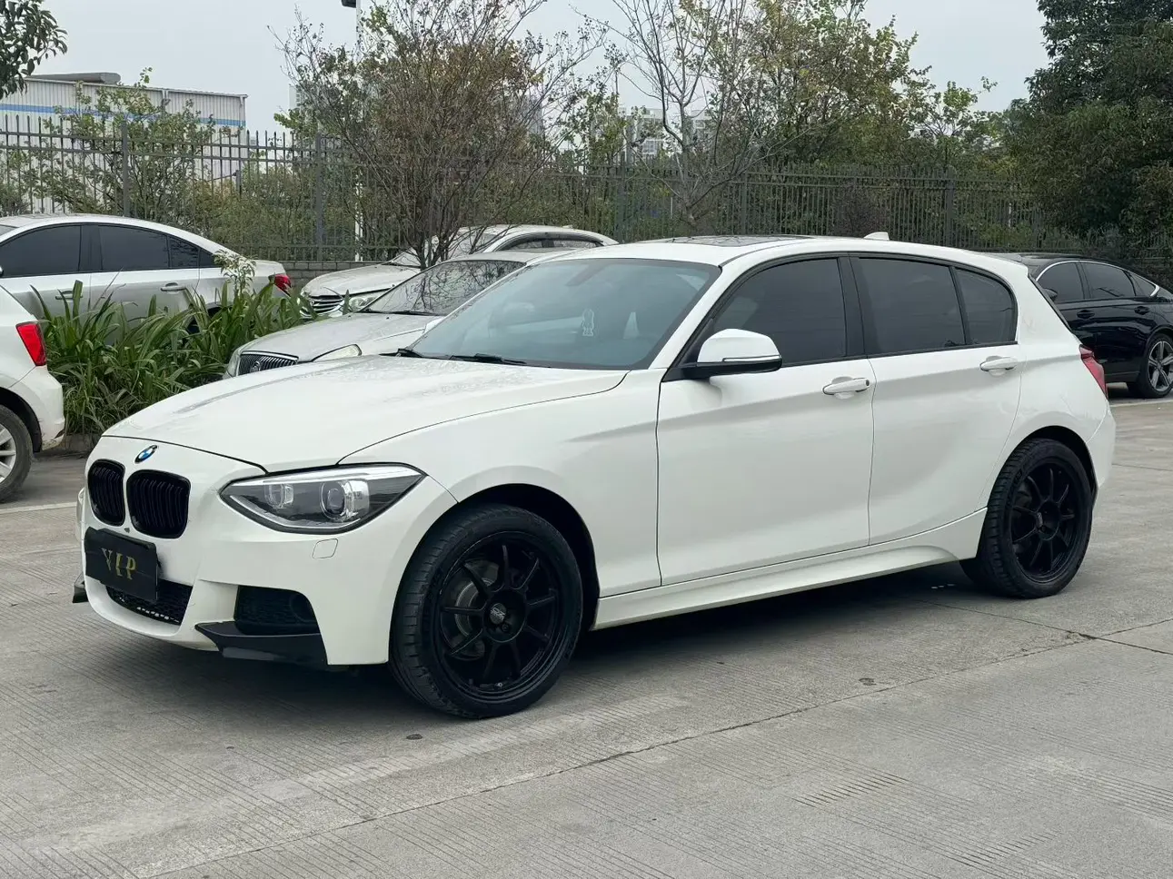 BMW 1 Series  из Китая