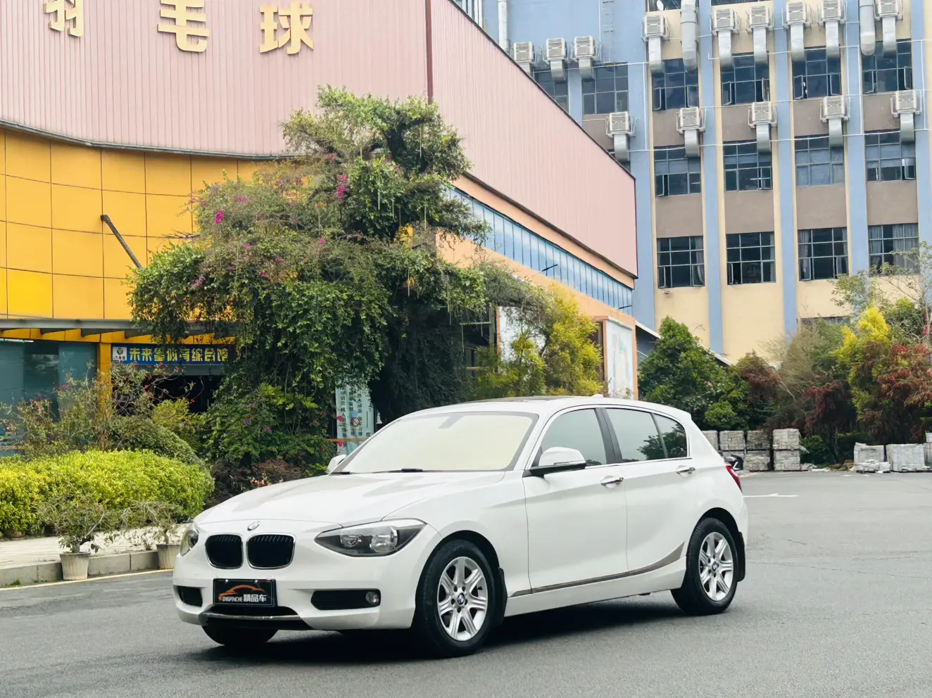 BMW 1 Series  из Китая